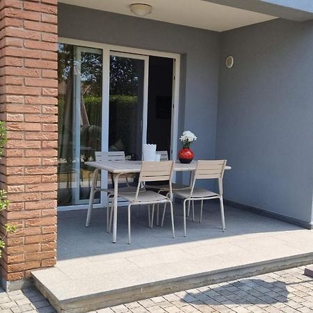 Casa Emma With Pool Poreč Exterior foto